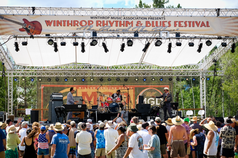 Winthrop Rhythm & Blues Festival, photo by Barbara Cameron Pix, Pro Photographer